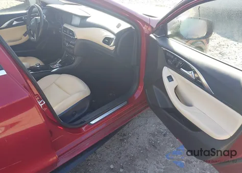 2017 Infiniti Qx30 Premium из США, поврежденный, VIN SJKCH5CP1HA018098